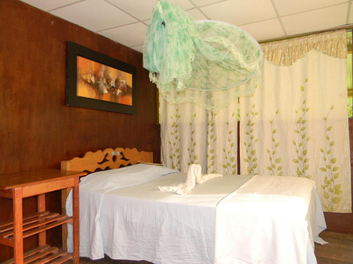 Jacamar Lodge Expeditions Iquitos Dış mekan fotoğraf